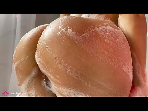 ❤️ La morena es masturba el cony amb un vibrador fins a un orgasme intens a la dutxa Porno al porno ca.passionateembracespotlight.ru ☑